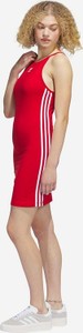 Czerwona sukienka Adidas Originals w sportowym stylu z bawełny dopasowana