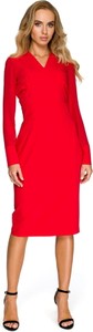 Czerwona sukienka Stylove z dekoltem w kształcie litery v z szyfonu