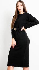 Czarna sukienka Olika z okrągłym dekoltem midi z długim rękawem