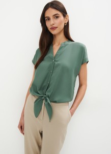 Zielona bluzka Mohito w stylu casual z krótkim rękawem