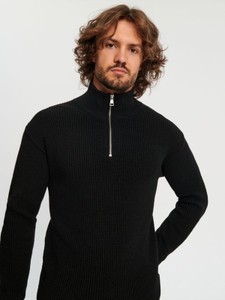 Czarny sweter Sinsay w stylu casual