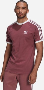 Czerwony t-shirt Adidas Originals w sportowym stylu