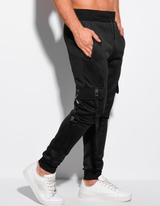 Czarne spodnie sportowe Edoti w sportowym stylu z dresówki