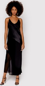 Czarna sukienka Calvin Klein na ramiączkach z dekoltem w kształcie litery v maxi