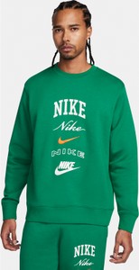 Zielona bluza Nike z dresówki w sportowym stylu