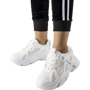 Buty sportowe ButyModne w sportowym stylu sznurowane z płaską podeszwą