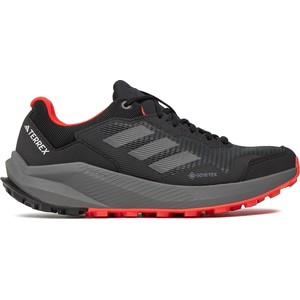Czarne buty sportowe Adidas w sportowym stylu terrex