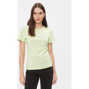 Zielony t-shirt Calvin Klein z krótkim rękawem z okrągłym dekoltem w stylu casual