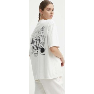 T-shirt Adidas Originals w sportowym stylu z okrągłym dekoltem z nadrukiem