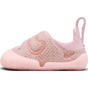 Różowe buty sportowe dziecięce Nike