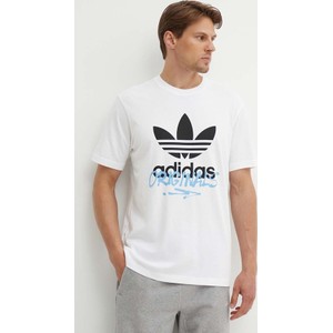T-shirt Adidas Originals z krótkim rękawem z nadrukiem w sportowym stylu