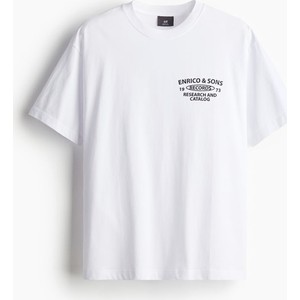 T-shirt H & M z krótkim rękawem w młodzieżowym stylu