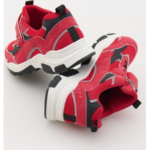 Czerwone buty sportowe dziecięce Reserved