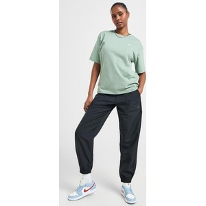 Zielony t-shirt Jordan w sportowym stylu z okrągłym dekoltem