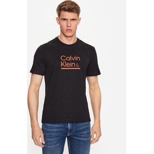 T-shirt Calvin Klein w młodzieżowym stylu z krótkim rękawem