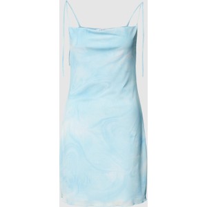 Niebieska sukienka EDITED mini na ramiączkach w stylu casual