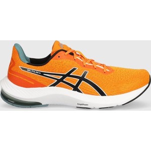 Pomarańczowe buty sportowe ASICS w sportowym stylu sznurowane