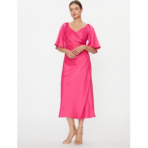 Różowa sukienka YAS midi z krótkim rękawem