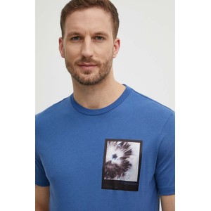 Niebieski t-shirt Calvin Klein z krótkim rękawem w młodzieżowym stylu