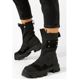 Czarne kozaki Zapatos z płaską podeszwą w stylu casual sznurowane