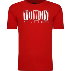 Czerwona koszulka dziecięca Tommy Hilfiger z bawełny