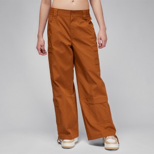 Pomarańczowe spodnie Jordan w stylu retro