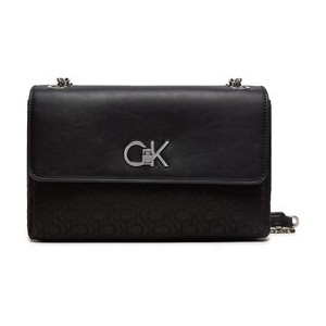 Czarna torebka Calvin Klein na ramię matowa mała