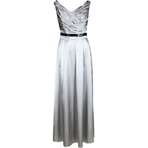 Sukienka Fokus rozkloszowana w stylu glamour z dekoltem w kształcie litery v
