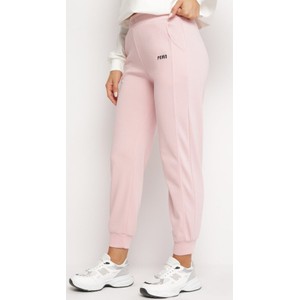 Różowe spodnie born2be w stylu casual z dresówki
