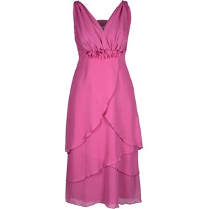 Różowa sukienka Fokus z dekoltem w kształcie litery v w stylu glamour
