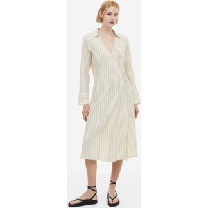 Sukienka H & M z dekoltem w kształcie litery v midi z tkaniny