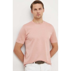Różowy t-shirt Hugo Boss z krótkim rękawem w stylu casual