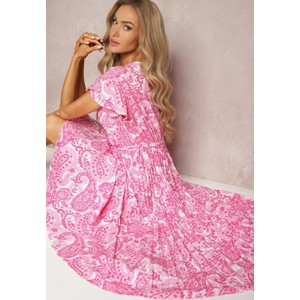 Różowa sukienka Renee