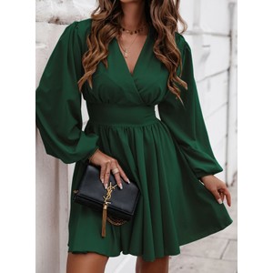 Zielona sukienka Pakuten