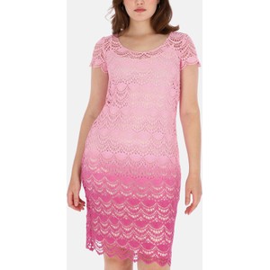 Różowa sukienka POTIS & VERSO z krótkim rękawem