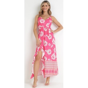Różowa sukienka born2be z dekoltem w kształcie litery v maxi