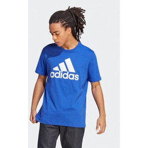 Niebieski t-shirt Adidas w sportowym stylu z krótkim rękawem