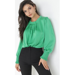 Zielona bluzka born2be z długim rękawem w stylu casual z okrągłym dekoltem