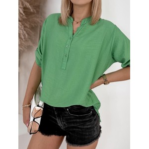 Zielona bluzka UBRA.PL w stylu casual z krótkim rękawem z dekoltem w kształcie litery v