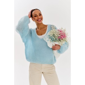 Niebieski sweter Naoko-store.pl w stylu casual