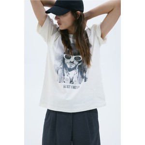 Bluzka H & M w młodzieżowym stylu z krótkim rękawem z nadrukiem