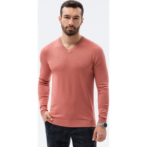 Różowy sweter Ombre