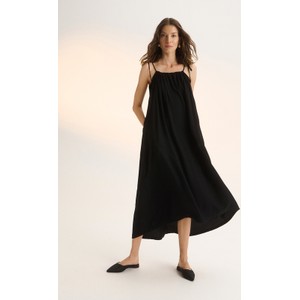 Czarna sukienka Reserved oversize
