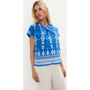 Niebieska bluzka Mohito w stylu boho z okrągłym dekoltem z bawełny
