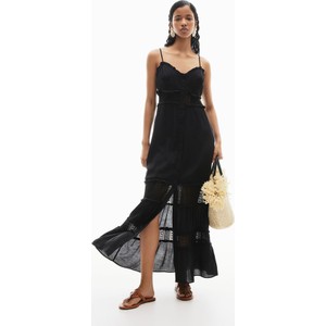Czarna sukienka H & M z tkaniny maxi z dekoltem w kształcie litery v
