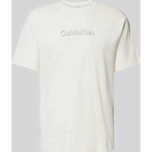 T-shirt Calvin Klein w młodzieżowym stylu z krótkim rękawem