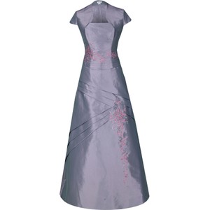 Fioletowa sukienka Fokus z krótkim rękawem rozkloszowana