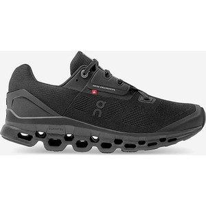 Czarne buty sportowe On-running z płaską podeszwą w sportowym stylu sznurowane