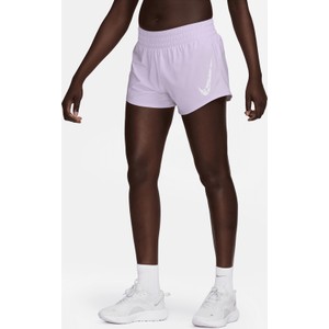 Fioletowe szorty Nike w sportowym stylu