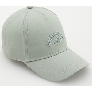 Zielona czapka Reserved